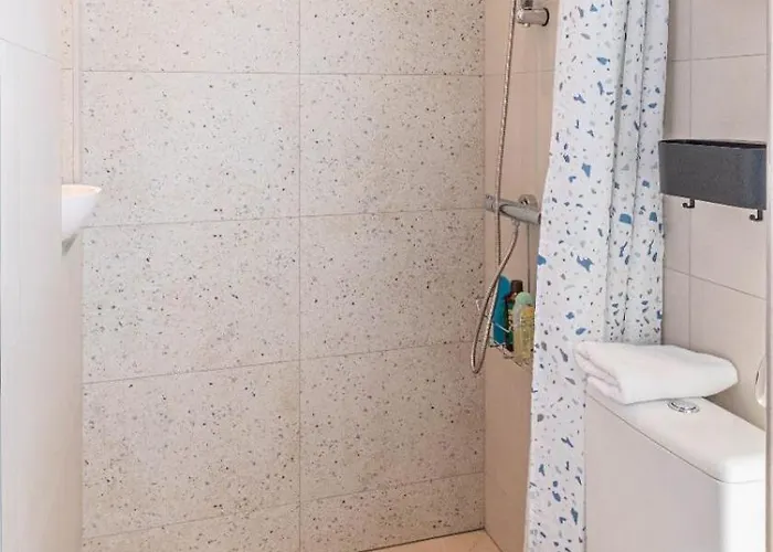 בית נופש La Charmante Albertine Proche Port